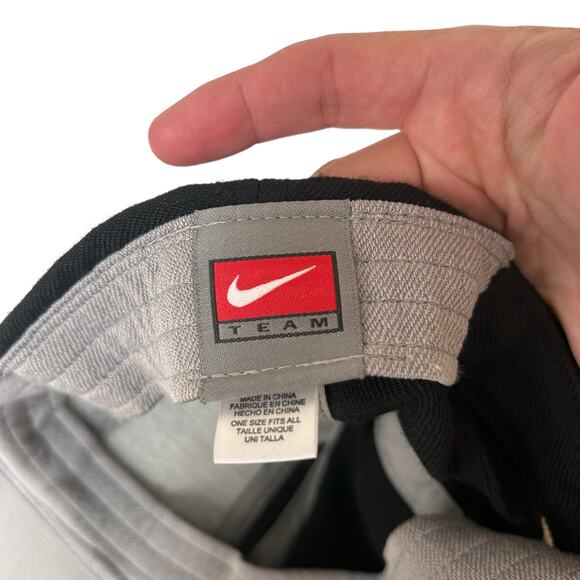 Nike Black Wool Blend Baseball Hat - Picture 6 of 8